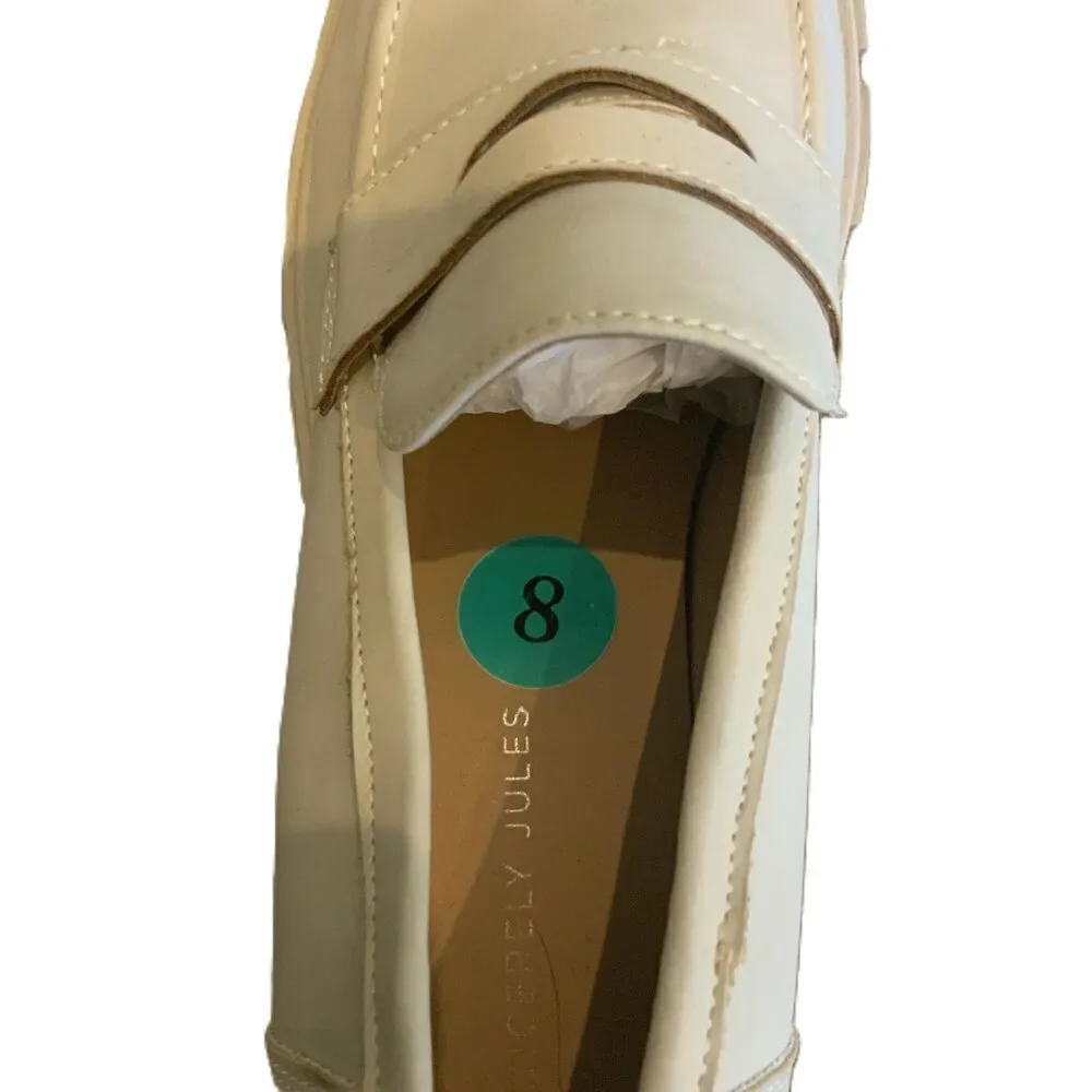 Sincerely‎ Jules Beige Chunky Heel Faux Leather Loafers Womens Shoes Size 8